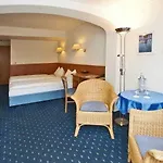 Ebertor - & Hotel