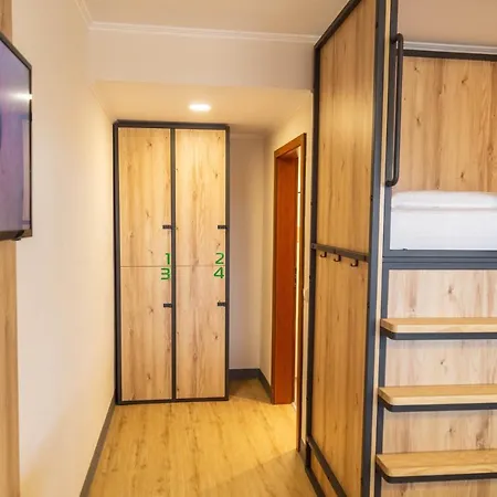 Ebertor - & בופארד