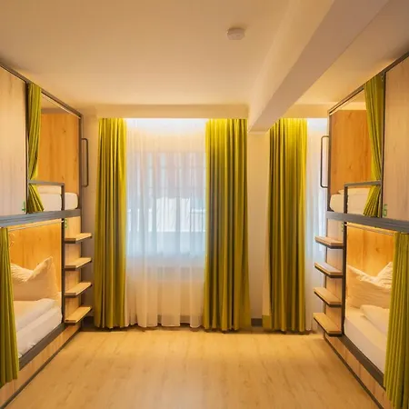 Ebertor - Hotel&hostel 3*