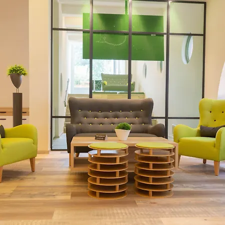 Ebertor - & מלון 3*