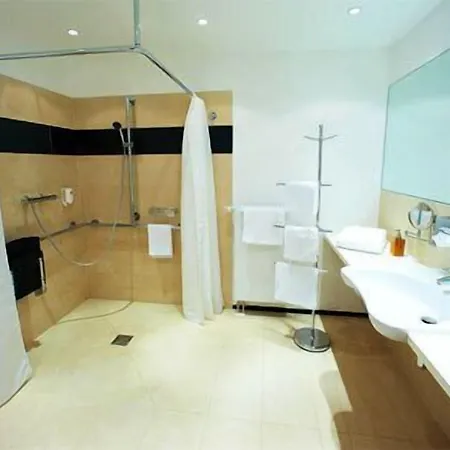 Ebertor - & בופארד