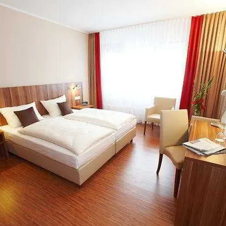 מלון Ebertor - & 3*