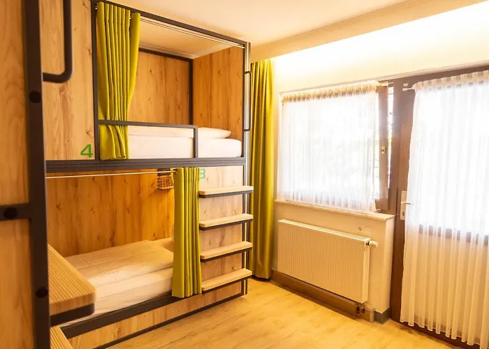 Ebertor - & Szálloda 3*