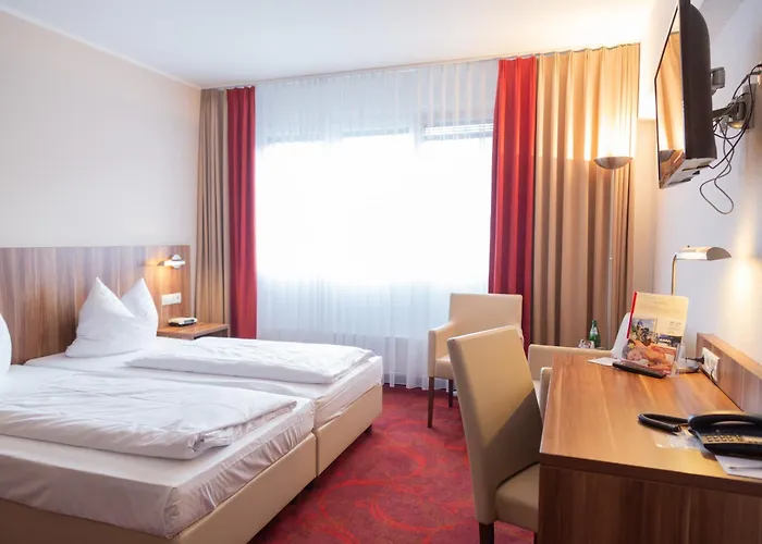 Ebertor - & Szálloda