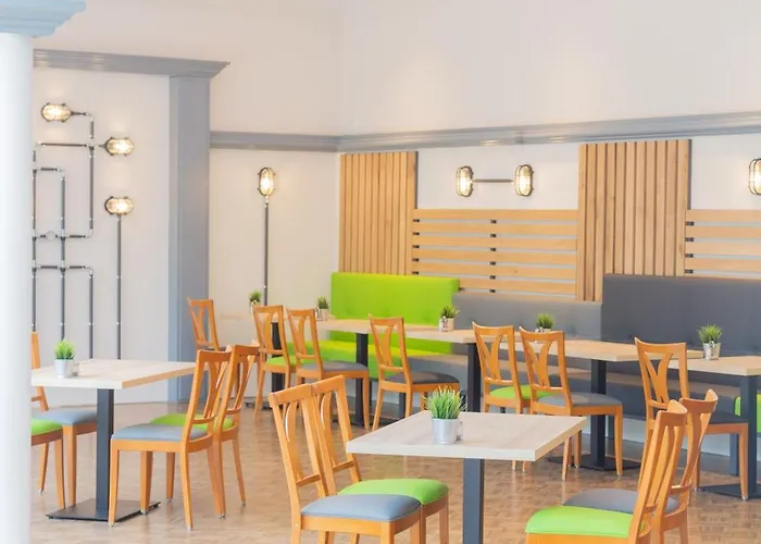 Ebertor - & Szálloda Boppard