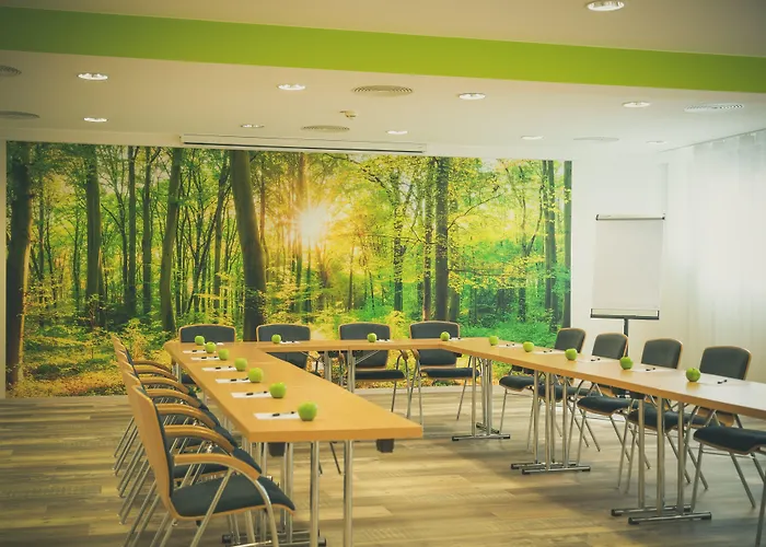 Ebertor - & Szálloda