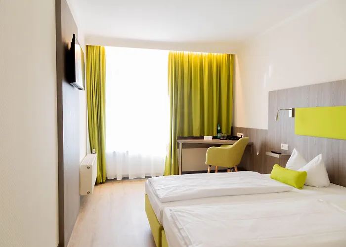 Ebertor - & 博帕德